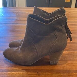 Report Ankle Boots Size 8